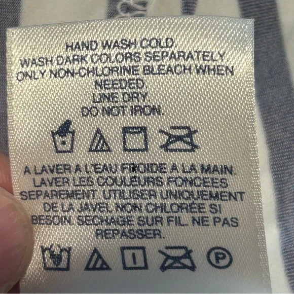 Lands’ End Women's Quarter Zip Long Sleeve Rash Guard Cover-up UPF 50 | L 14-16 - Picture 11 of 16